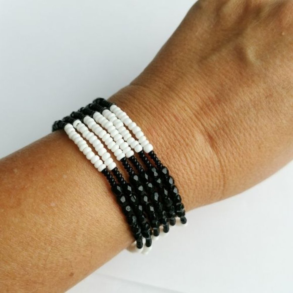 NEW CZECH black and white bead cuff bracelet stretch